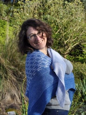 châle hashtag modèle de tricot aglaé laser