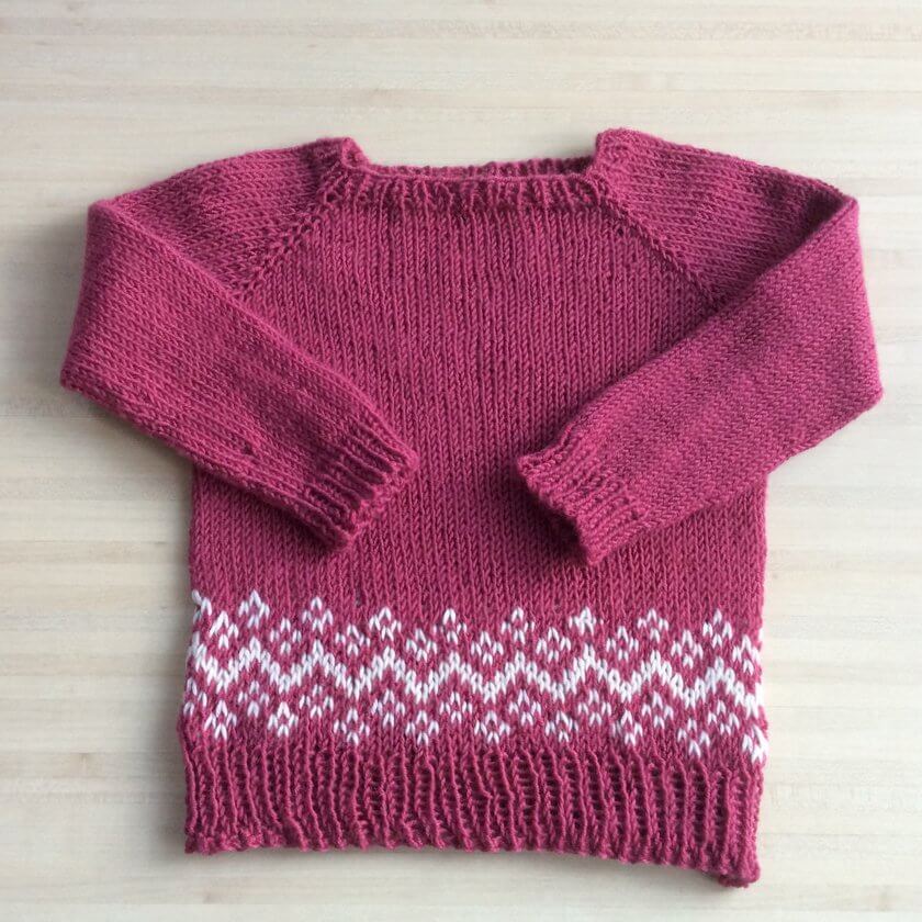 Pull facile à tricoter avec du jacquard