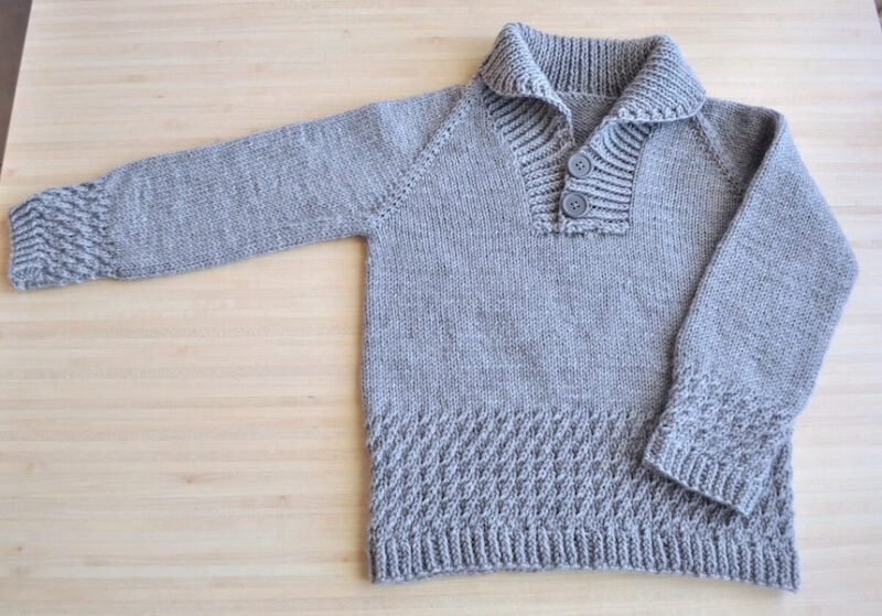 Un ensemble rayé tricoté pour bébé - Marie Claire