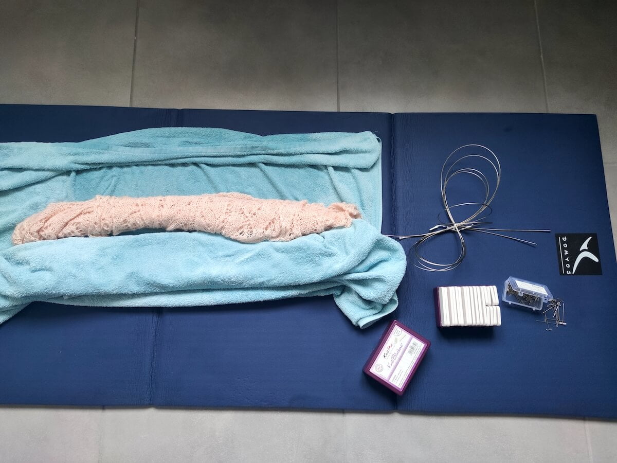 Le blocage au tricot et au crochet. Comment le faire ? Bloquer