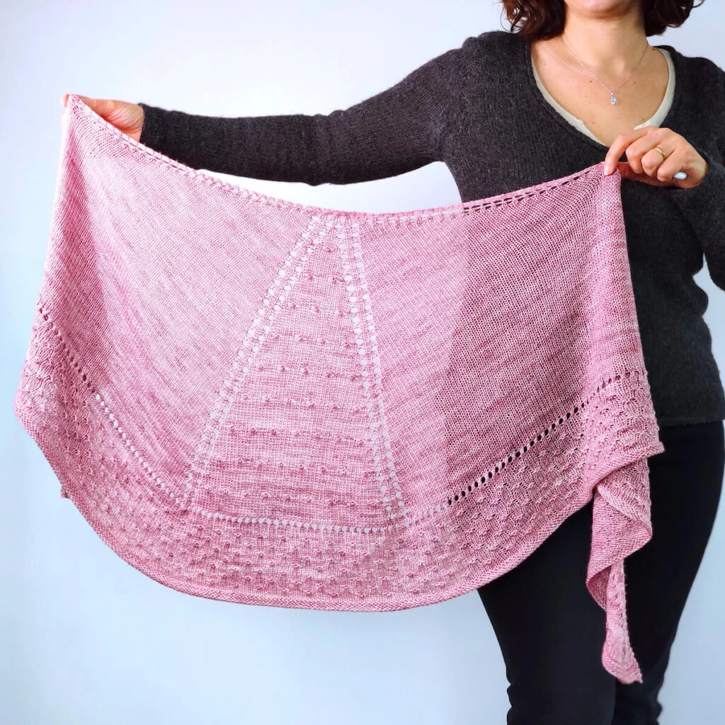 Châle EssenCiel facile au tricot, un patron d'Aglaé Laser
