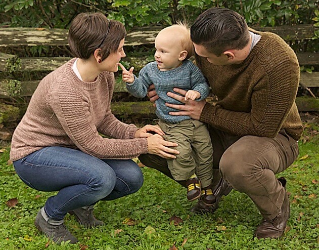pull tricot facile pour femme, homme et enfant et bébé