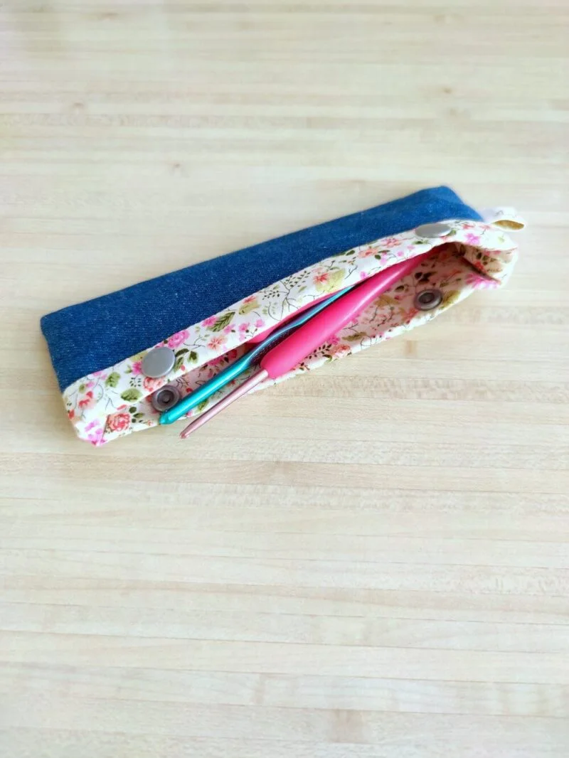 trousse pour quelques crochets