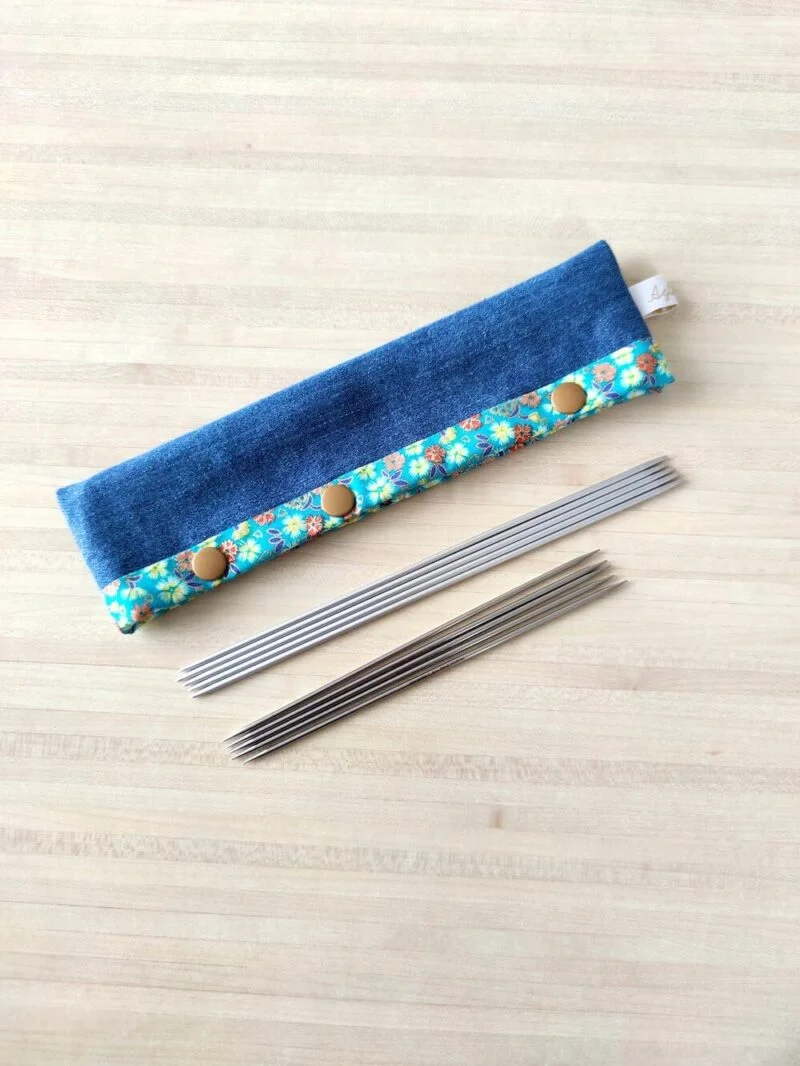 étui pour aiguilles double pointe 20 cm