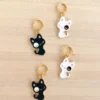 anneaux marqueurs pour le tricot avec d'adorables chats noirs et blancs