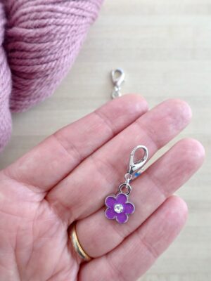 Marqueurs amovibles pour le crochet avec des fleurs