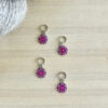 Marqueurs de maille mandala roses de petite taille pour les aiguilles à tricoter fines ou à chaussettes.