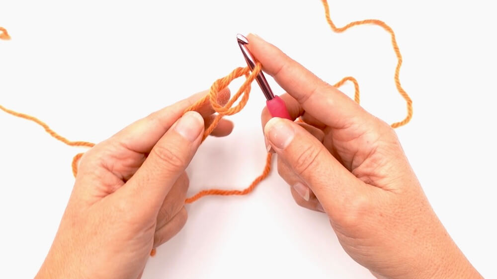 Noeud coulant : 3 méthodes, apprendre à tricoter ou à crocheter, la première leçon de tricot crochet