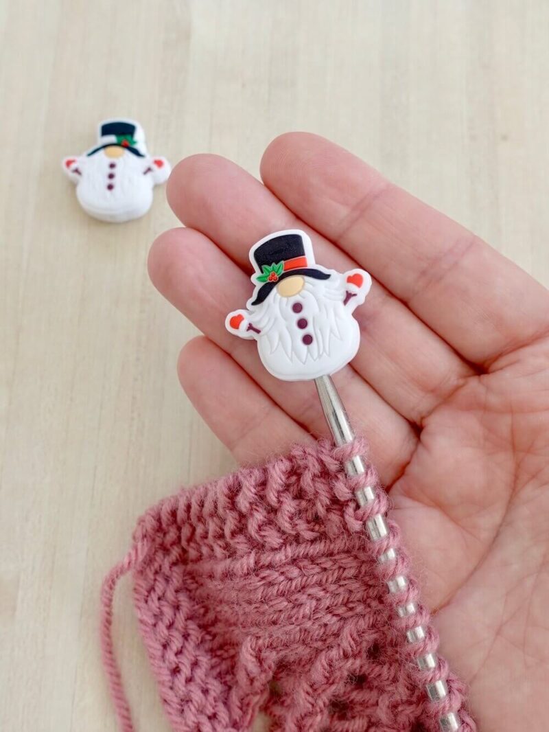 Embouts Gnomes de Noël, stoppeurs de mailles pour protéger les pointes de vos aiguilles à tricoter, accessoires pour le tricot, idée de cadeau pour tricoteuses